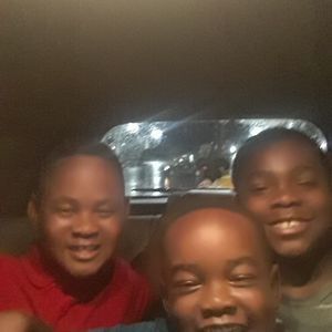 Meet your Posher, Clarence